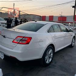 Ford Taurus